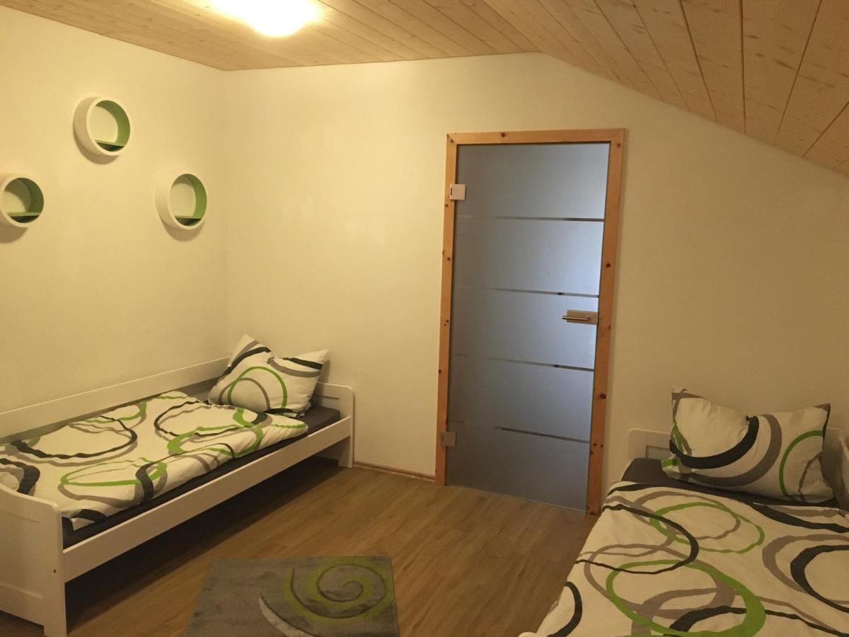 Ferienwohnung Ferienhaus Am Wald Friesenried Exterior foto